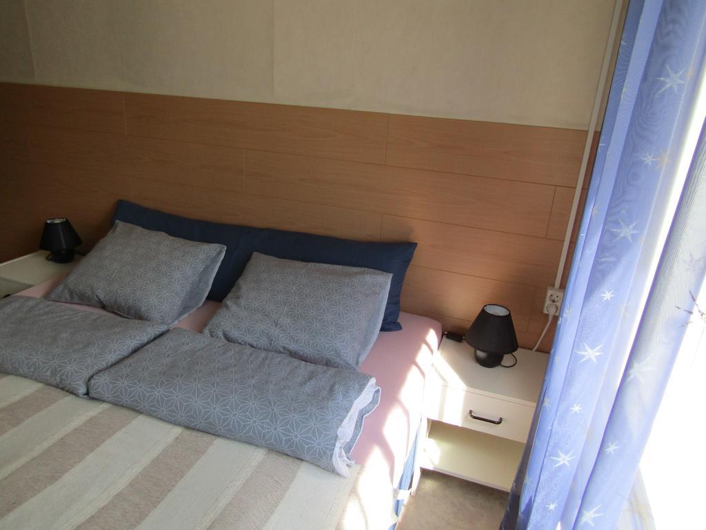 Guest House Ugrin Paikka Sippola Buitenkant foto