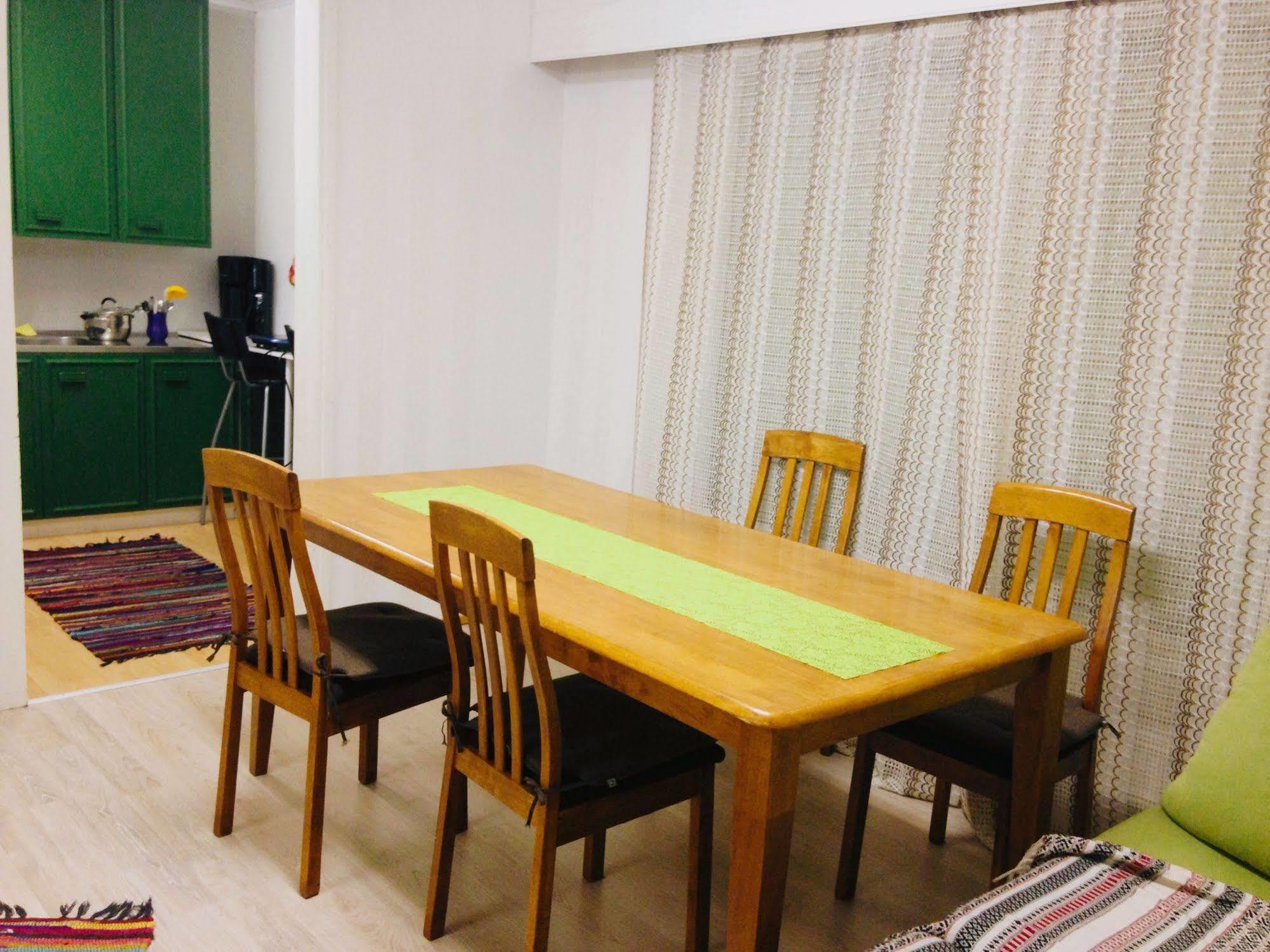 Guest House Ugrin Paikka Sippola Buitenkant foto