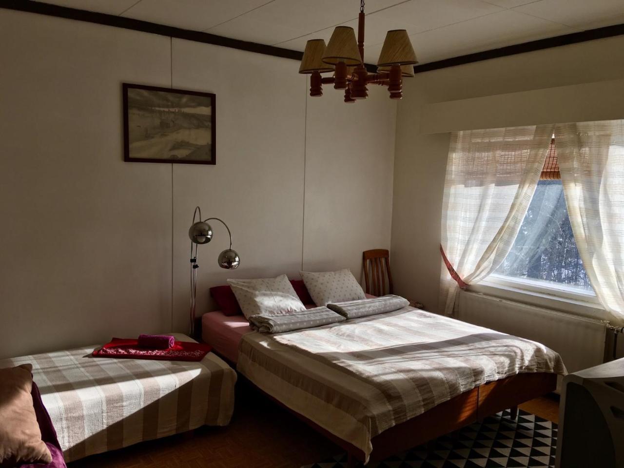 Guest House Ugrin Paikka Sippola Buitenkant foto